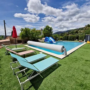 renovated-1-bedroom-apartment-with-pool-access.fr-provencehotel.com/